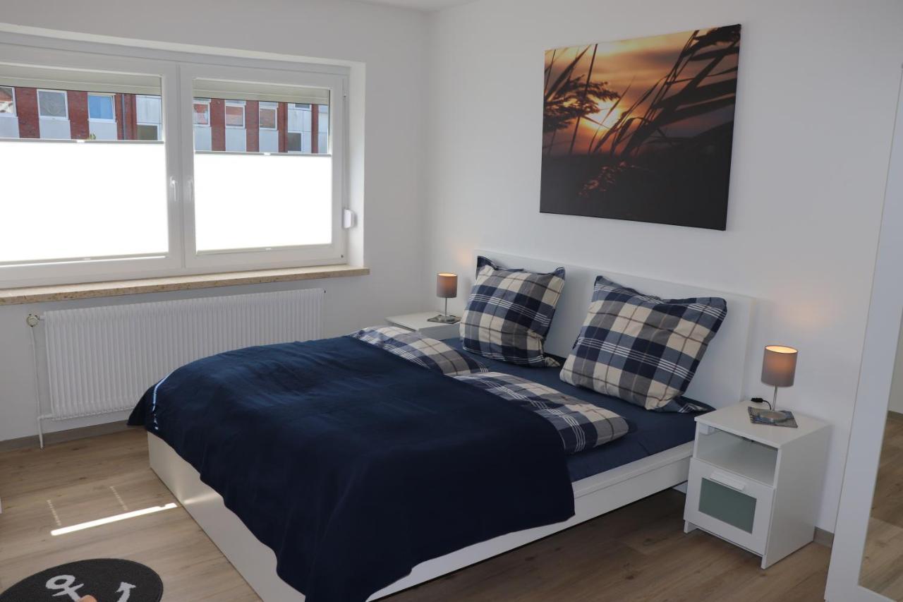 Ferienwohnung Wippsteert - 5 Sterne - Mit Balkon Und Pkw Stellplatz Emden Zewnętrze zdjęcie